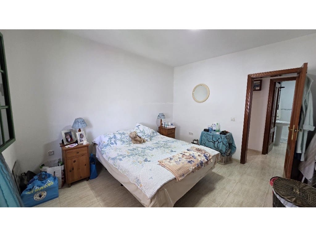 2 sypialnia Bungalow na sprzedaż w Playa Blanca z basenem - 385 000 € (Ref: 10008236)