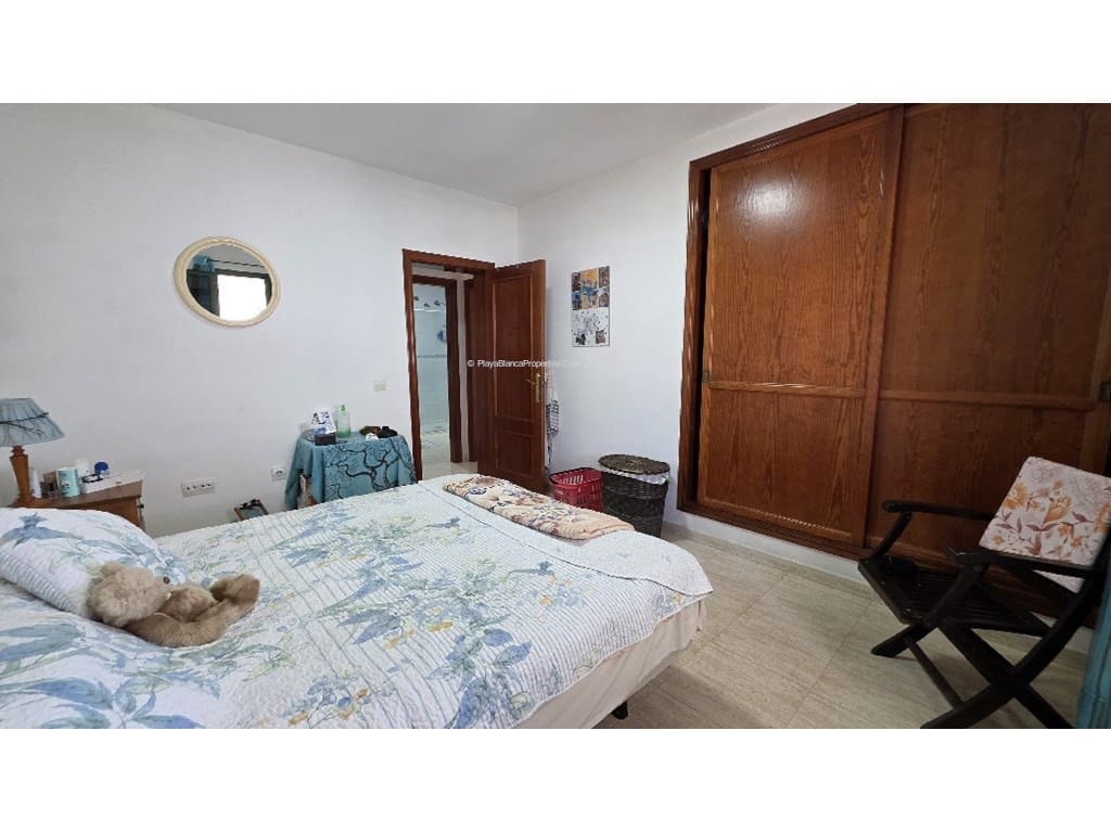 2 sypialnia Bungalow na sprzedaż w Playa Blanca z basenem - 385 000 € (Ref: 10008236)