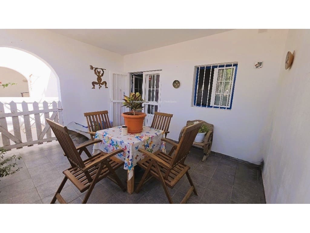 2 slaapkamer Appartement te koop in Playa Blanca - € 225.000 (Ref: 10033350)