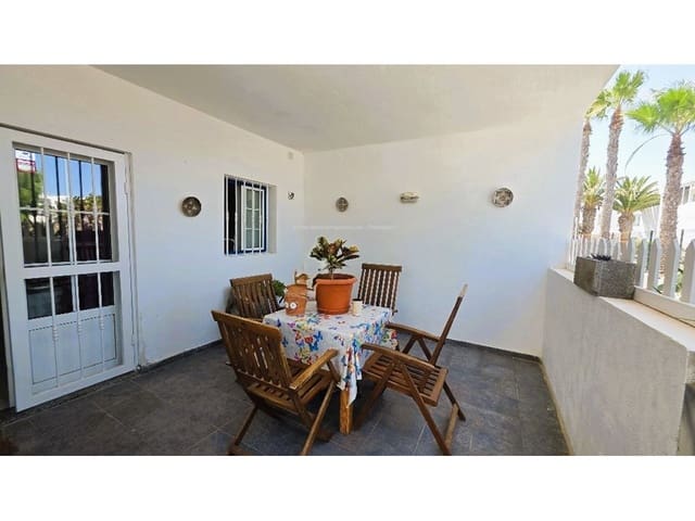 2 slaapkamer Appartement te koop in Playa Blanca, Yaiza - € 225.000 (Ref: 10033350)