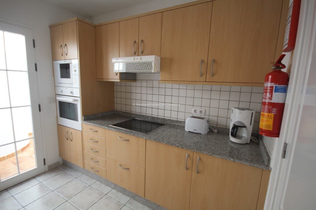 3 soveværelse Villa til salg i Playa Blanca med swimmingpool garage - € 469.000 (Ref: 7197000)