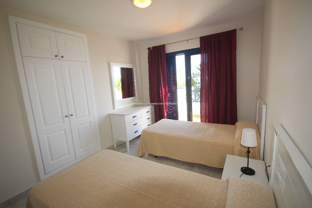 3 soveværelse Villa til salg i Playa Blanca med swimmingpool garage - € 469.000 (Ref: 7197000)