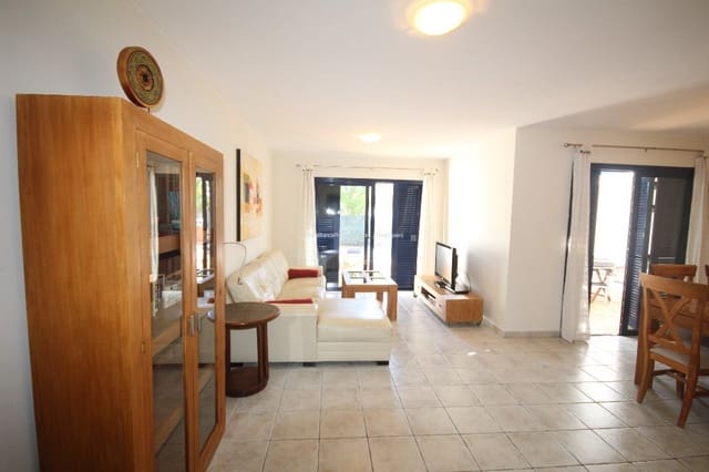 3 soveværelse Villa til salg i Playa Blanca, Yaiza med swimmingpool garage - € 469.000 (Ref: 7197000)