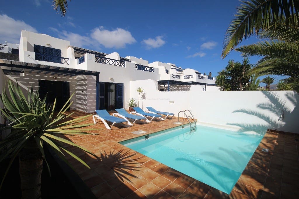 3 soveværelse Villa til salg i Playa Blanca med swimmingpool garage - € 469.000 (Ref: 7197000)