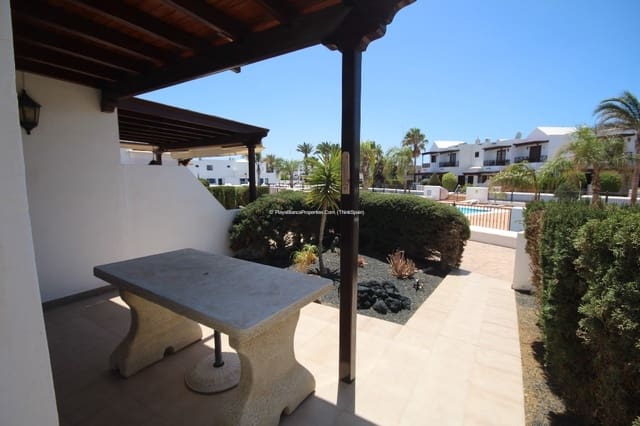 3 bedroom Villa for rent in Playa Blanca, Yaiza with pool garage - € 1,600 (Ref: 7898280)