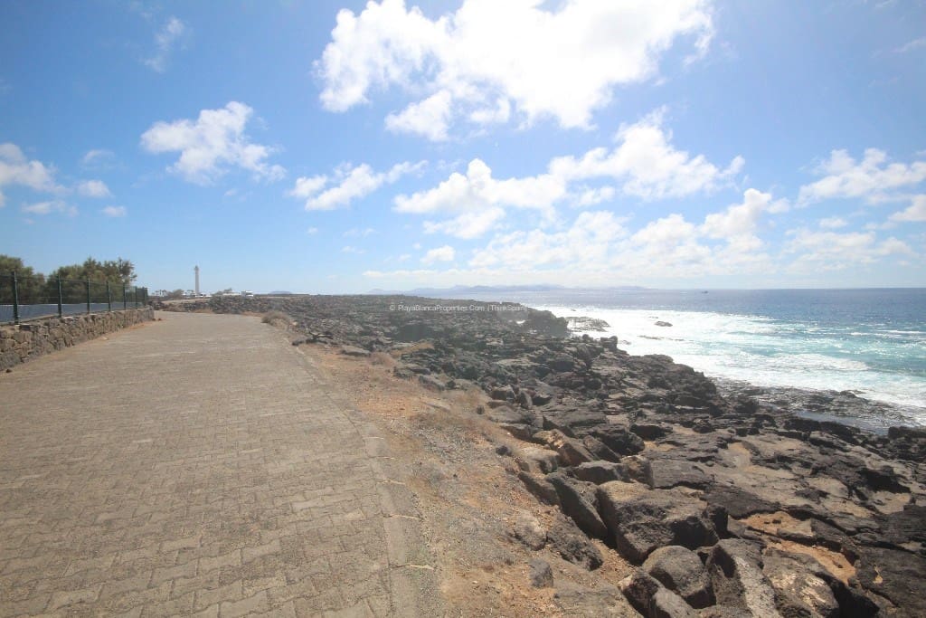 2 soveværelse Bungalow til salg i Playa Blanca med swimmingpool - € 275.000 (Ref: 8575782)