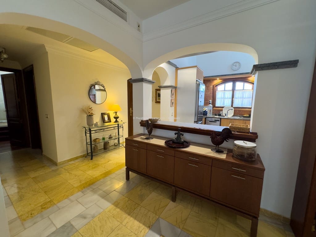 2 soveværelse Villa til salg i Playa Blanca med swimmingpool - € 480.000 (Ref: 9261925)