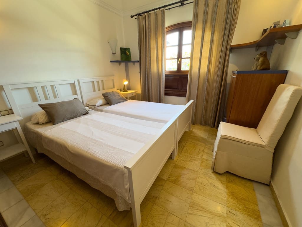 2 soveværelse Villa til salg i Playa Blanca med swimmingpool - € 480.000 (Ref: 9261925)