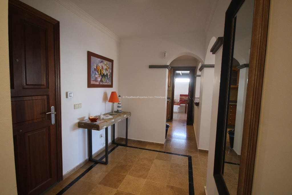 2 sovrum Villa att hyra i Playa Blanca med pool - 2 000 € (Ref: 9294071)