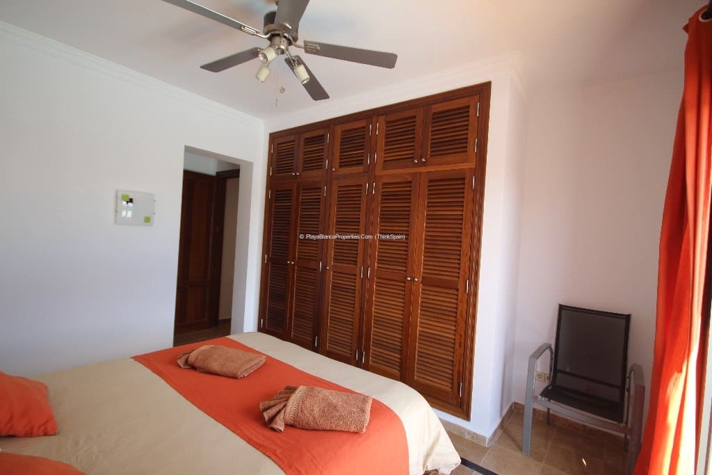 2 sovrum Villa att hyra i Playa Blanca med pool - 2 000 € (Ref: 9294071)