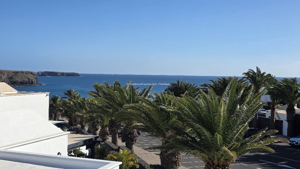 Chalet de 3 habitaciones en Playa Blanca en venta con piscina garaje - 525.000 € (Ref: 9554385)