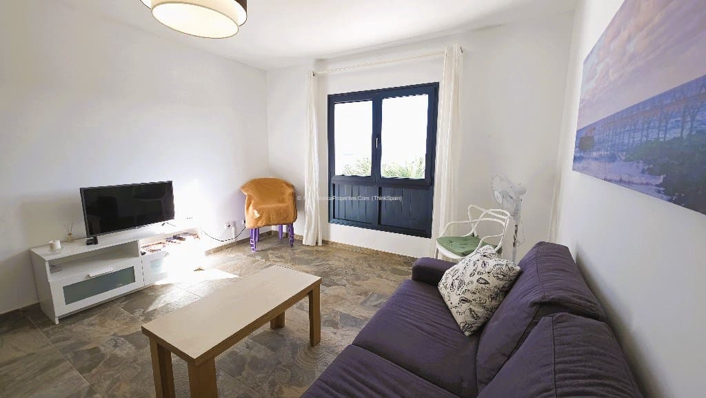 Chalet de 3 habitaciones en Playa Blanca en venta con piscina garaje - 525.000 € (Ref: 9554385)