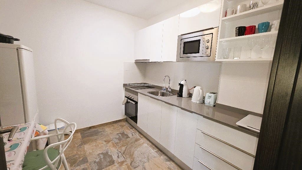 Chalet de 3 habitaciones en Playa Blanca en venta con piscina garaje - 525.000 € (Ref: 9554385)