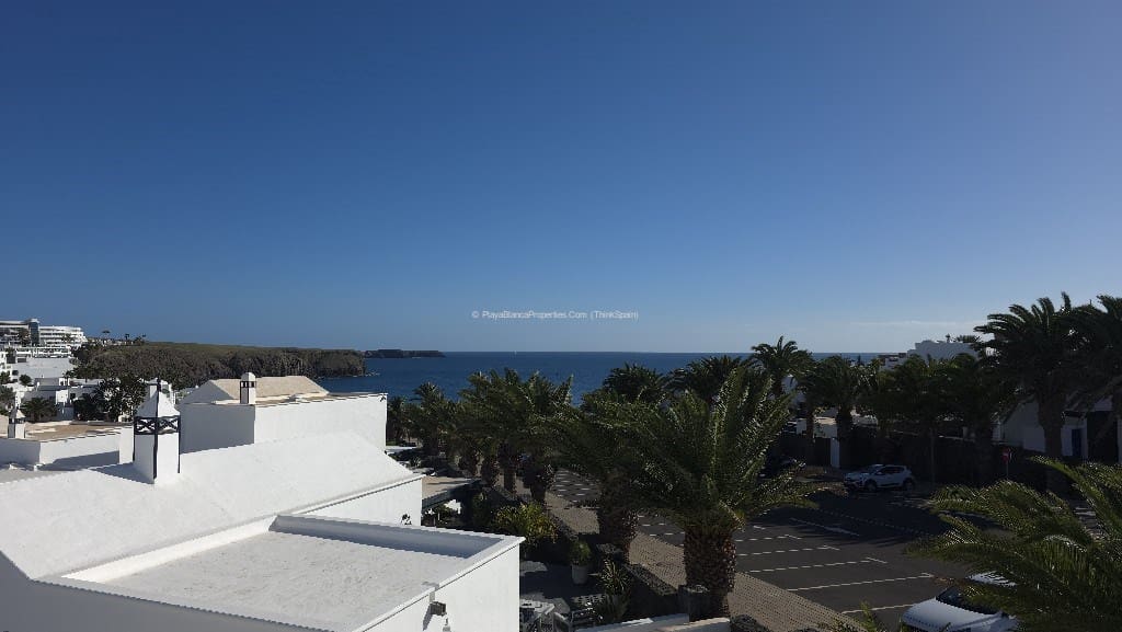 Chalet de 3 habitaciones en Playa Blanca en venta con piscina garaje - 525.000 € (Ref: 9554385)