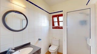 3 bedroom Villa for sale in Playa Blanca with pool - € 475,000 (Ref: 9782369)