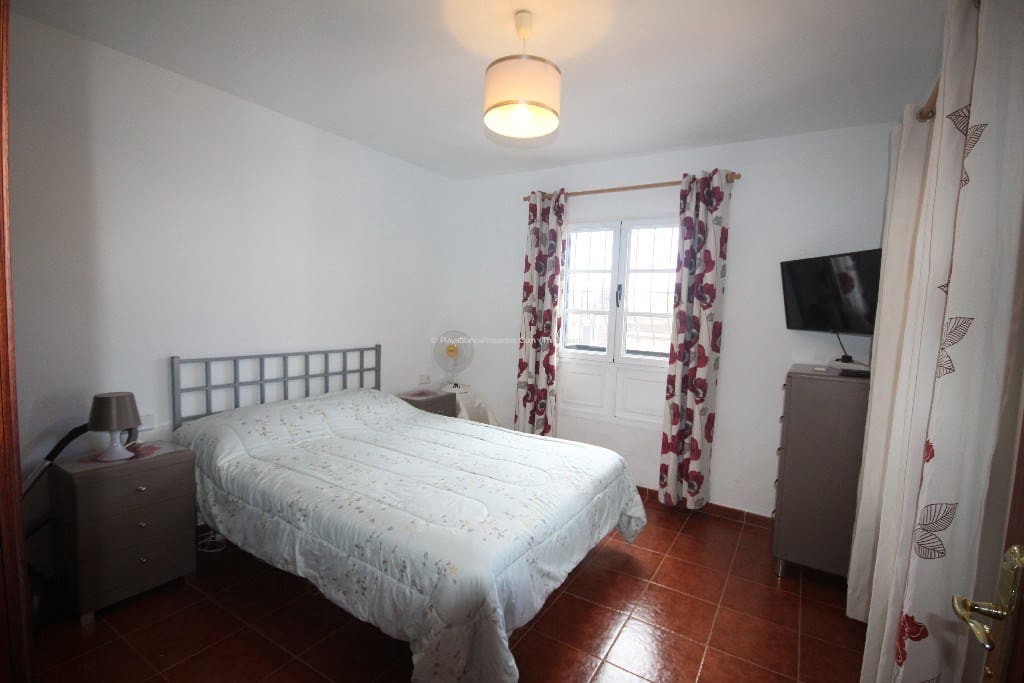 2 quarto Moradia para venda em Playa Blanca - 395 000 € (Ref: 9838586)