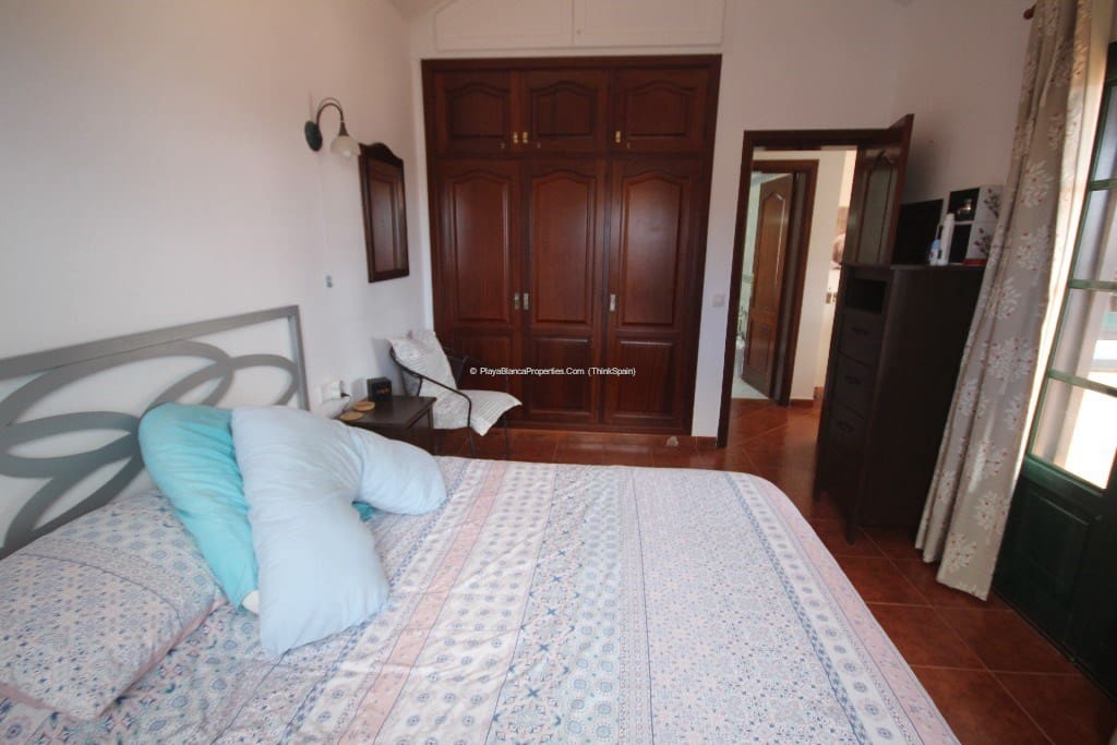 2 quarto Moradia para venda em Playa Blanca - 395 000 € (Ref: 9838586)