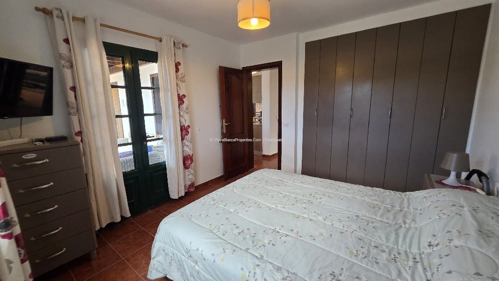2 quarto Moradia para venda em Playa Blanca - 395 000 € (Ref: 9838586)