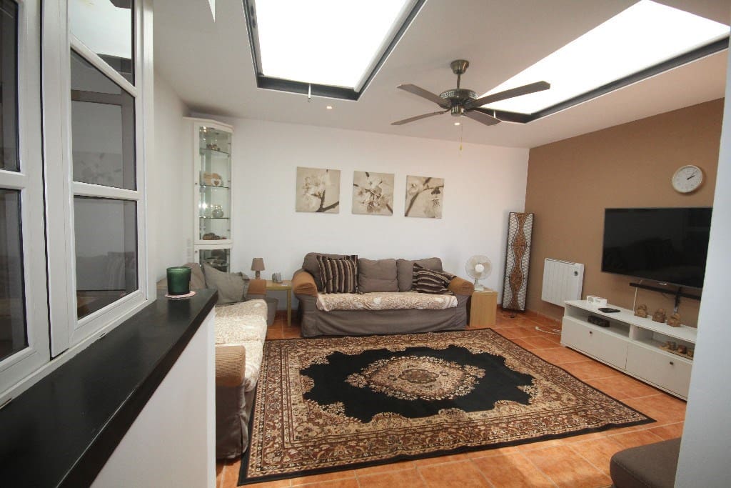 2 quarto Moradia para venda em Playa Blanca - 395 000 € (Ref: 9838586)