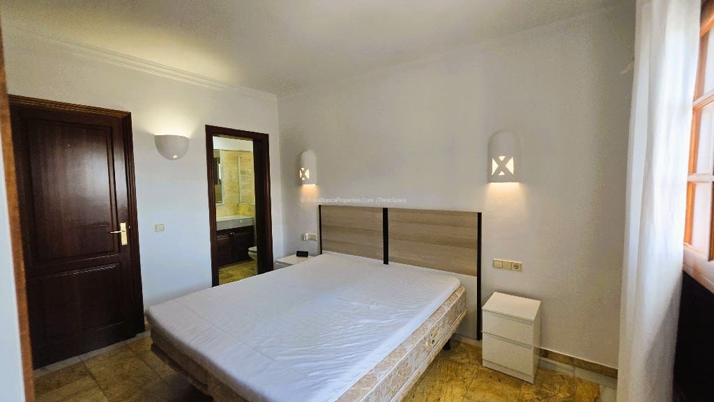 2 soveværelse Villa til leje i Playa Blanca med swimmingpool garage - € 1.500 (Ref: 9863874)