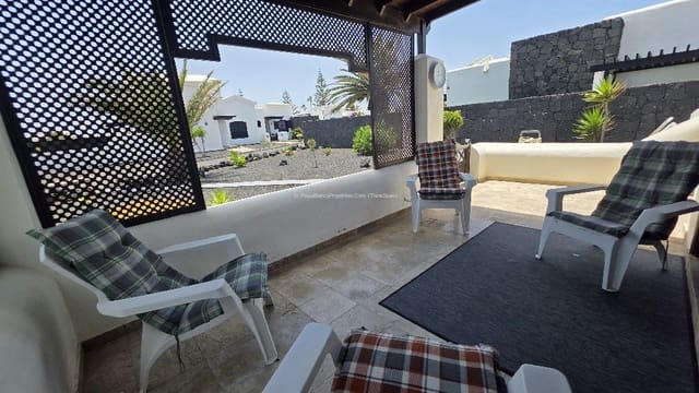 2 soveværelse Villa til leje i Playa Blanca, Yaiza med swimmingpool garage - € 1.500 (Ref: 9863874)