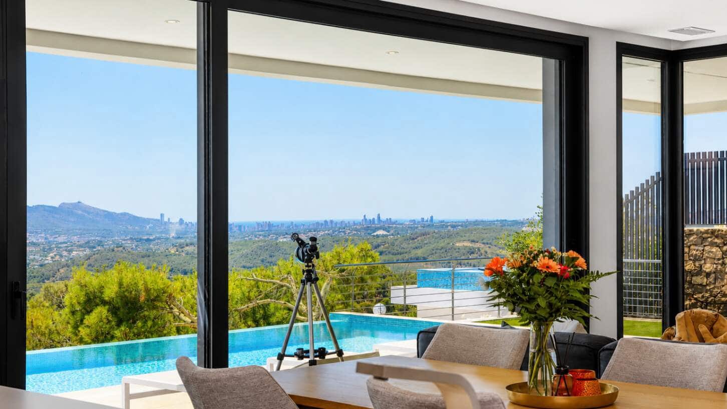4 bedroom Villa for sale in Altea with pool garage - € 1,445,000 (Ref: 10017602)