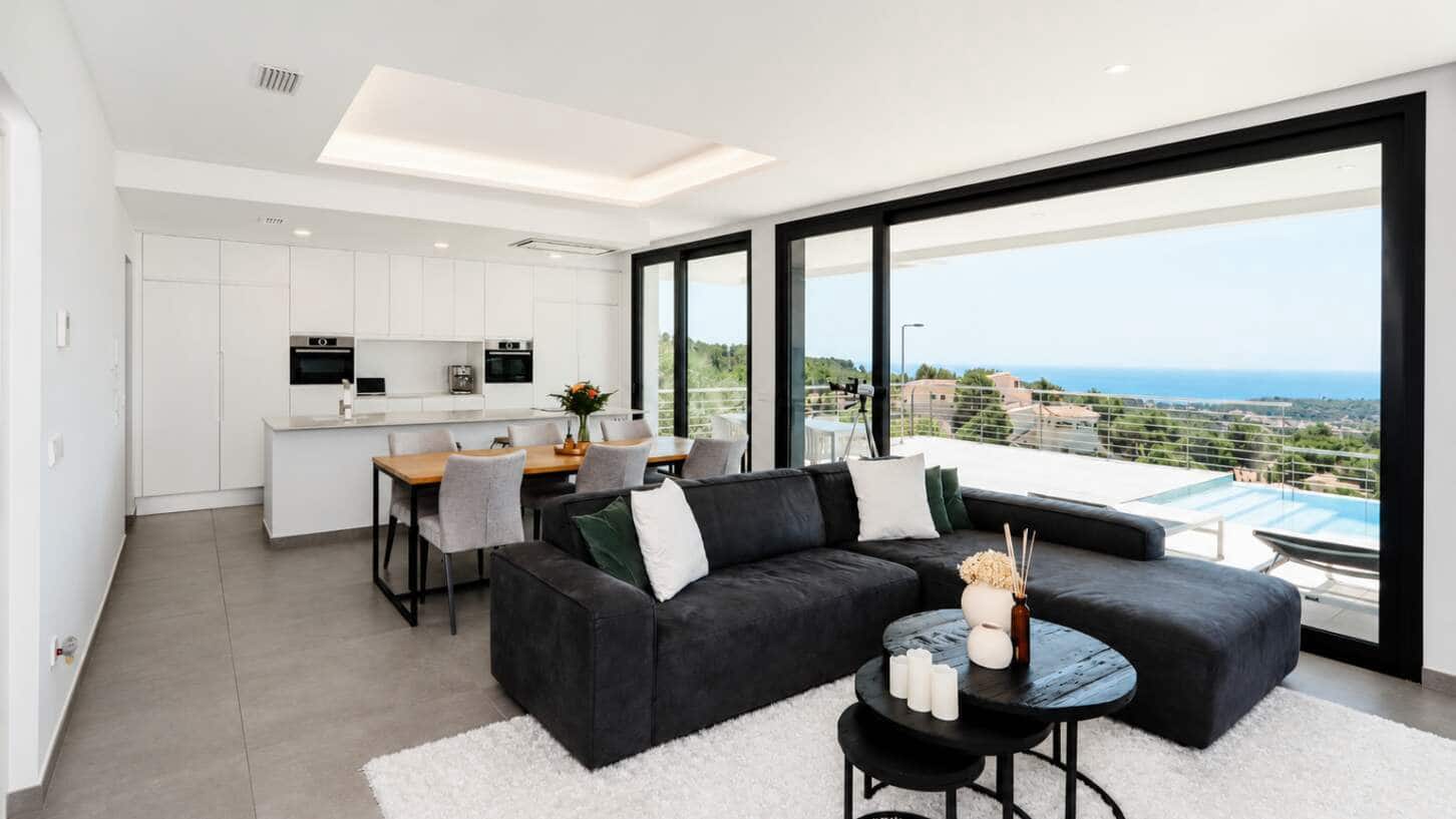 4 bedroom Villa for sale in Altea with pool garage - € 1,445,000 (Ref: 10017602)