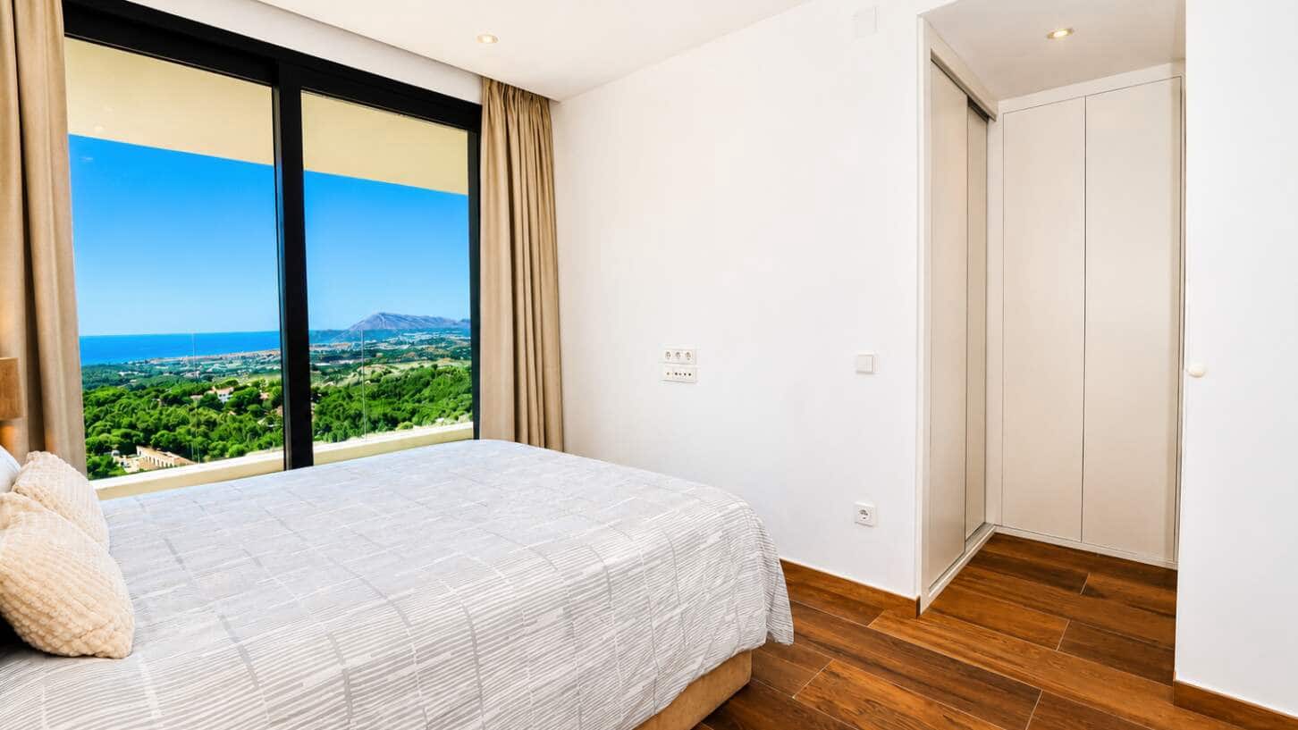 4 bedroom Villa for sale in Altea with pool garage - € 1,445,000 (Ref: 10017602)