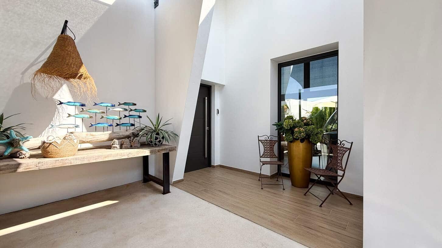 3 soveværelse Villa til salg i Benissa med swimmingpool garage - € 1.690.000 (Ref: 10017603)