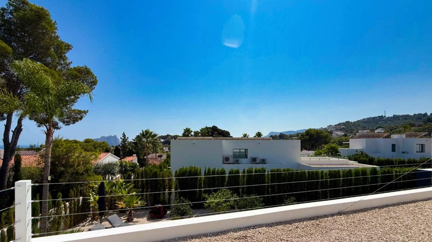 3 soveværelse Villa til salg i Benissa med swimmingpool garage - € 1.690.000 (Ref: 10017603)