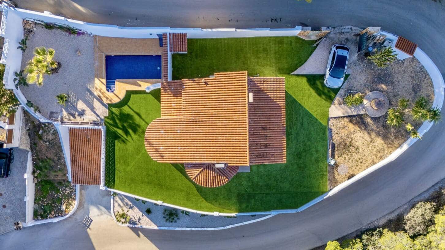 3 soveværelse Villa til salg i Calpe / Calp med swimmingpool garage - € 699.000 (Ref: 10017604)