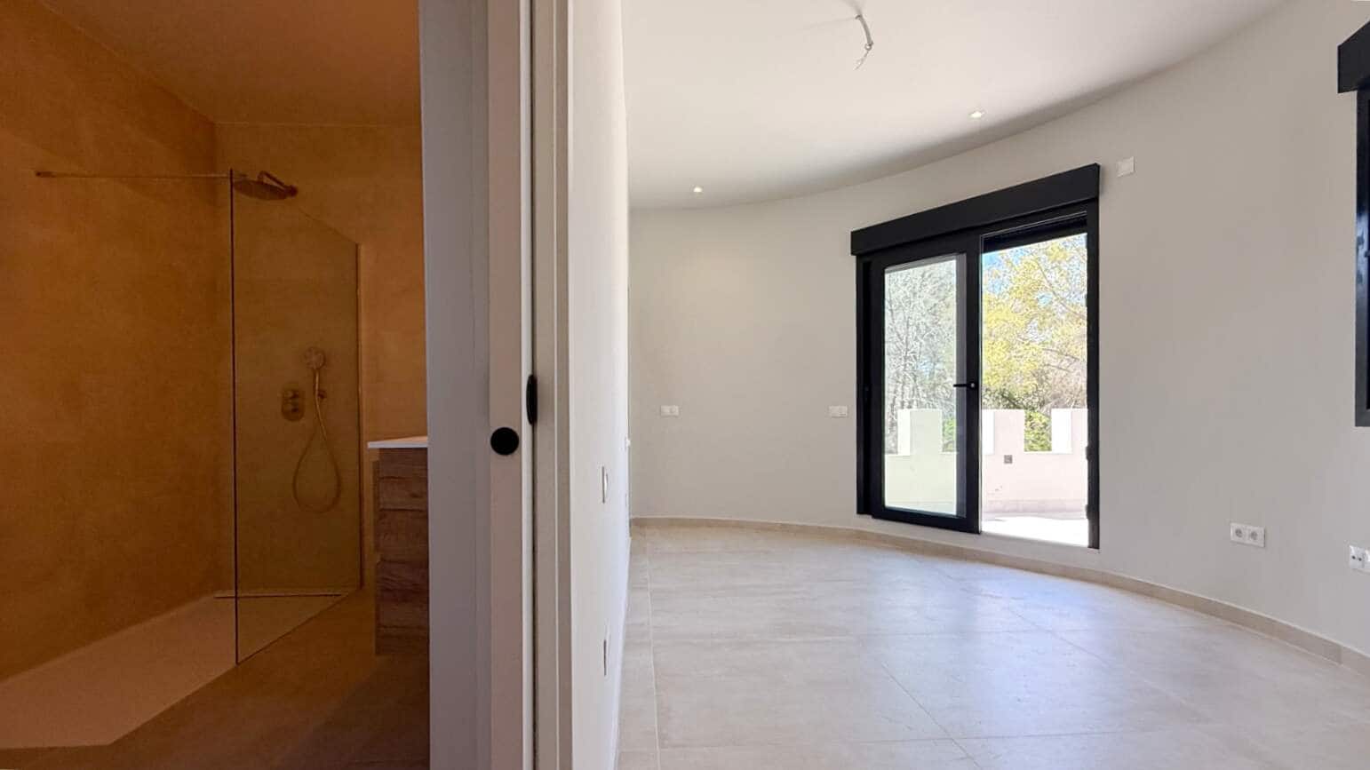 Chalet de 4 habitaciones en Albir en venta con piscina garaje - 1.595.000 € (Ref: 10023244)