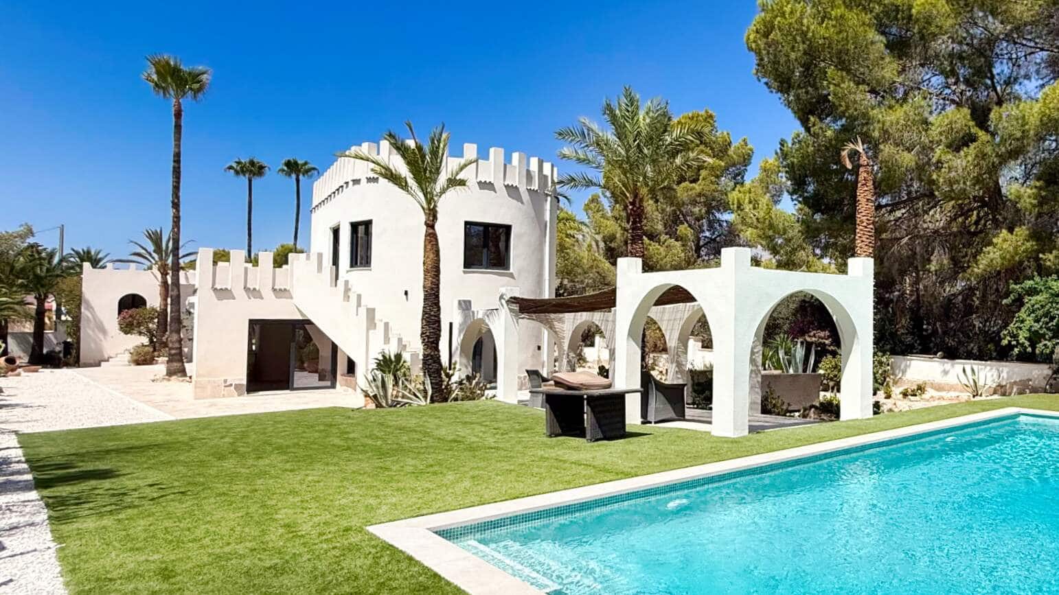 Chalet de 4 habitaciones en Albir en venta con piscina garaje - 1.595.000 € (Ref: 10023244)