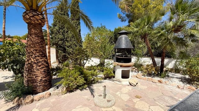 Chalet de 4 habitaciones en Albir, Alfaz del Pi / L'Alfàs del Pi en venta con piscina garaje - 1.595.000 € (Ref: 10023244)