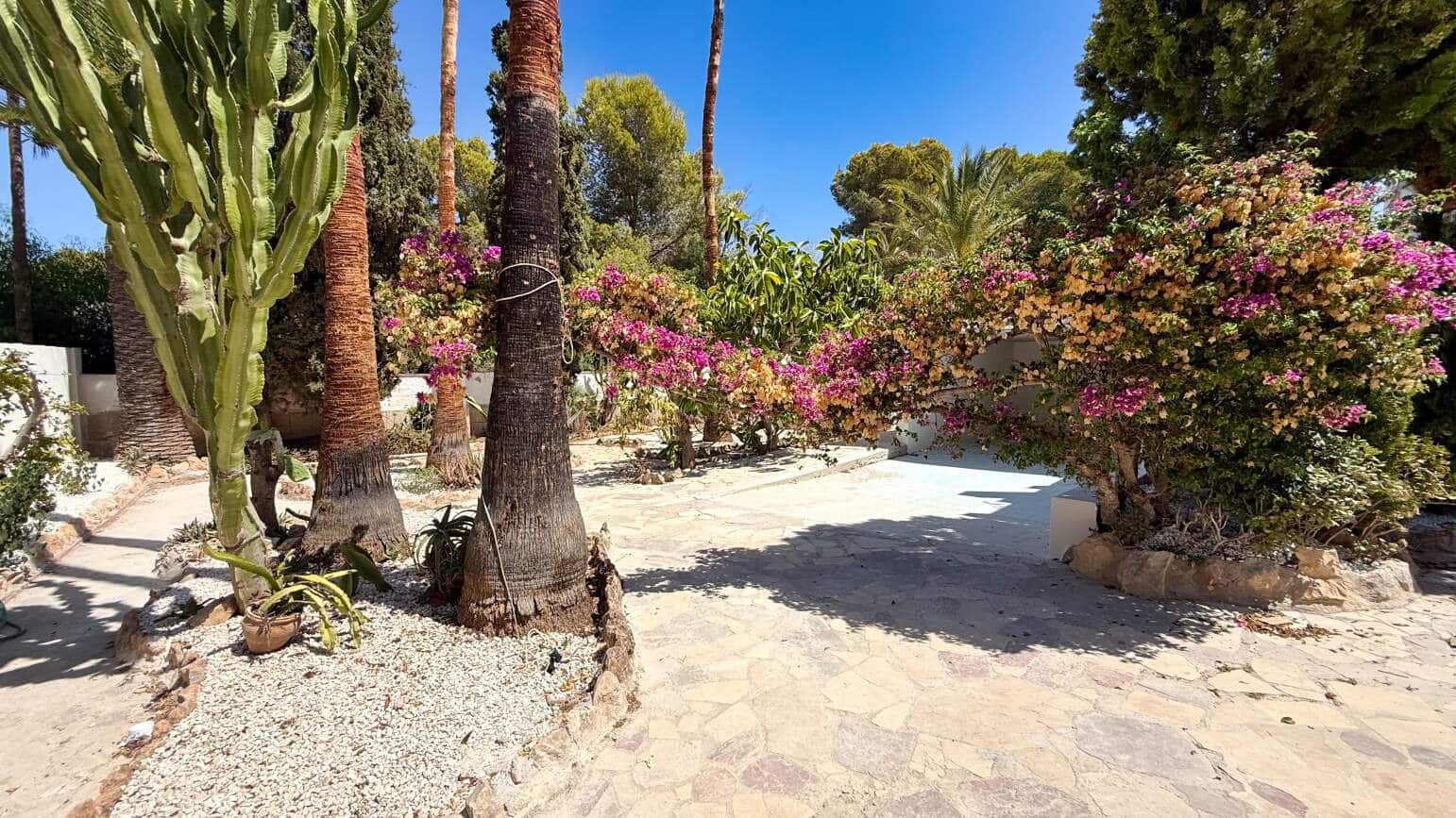 Chalet de 4 habitaciones en Albir en venta con piscina garaje - 1.595.000 € (Ref: 10023244)