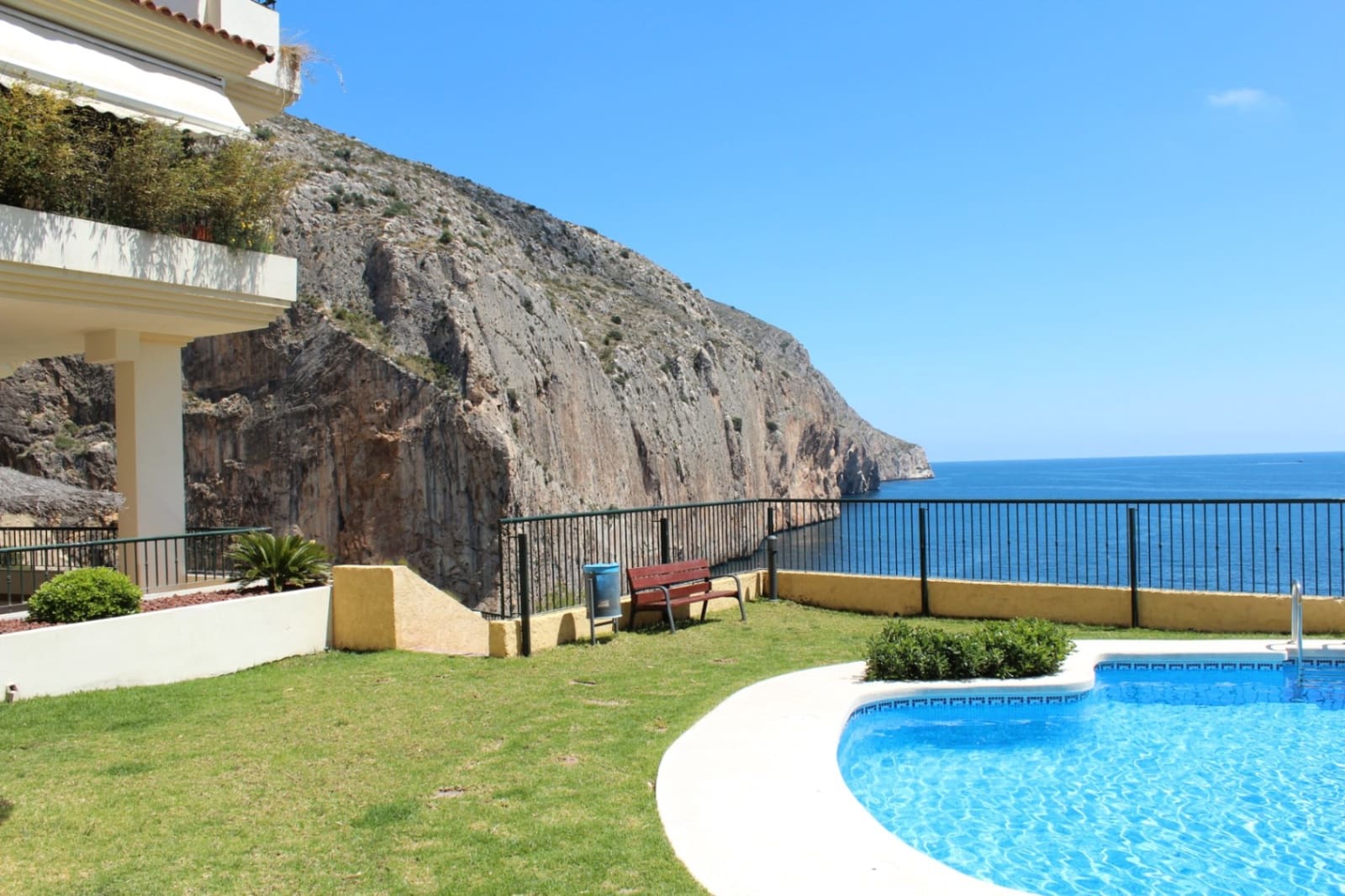 3 slaapkamer Appartement te koop in Altea met zwembad garage - € 525.000 (Ref: 10032525)