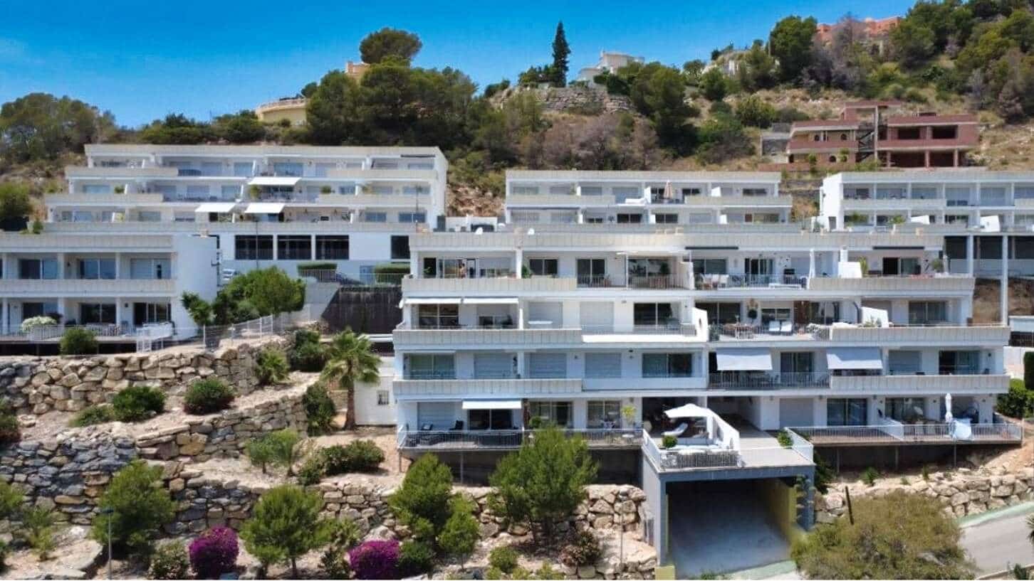 Apartamento de 3 habitaciones en Altea en venta con piscina garaje - 449.000 € (Ref: 10048525)