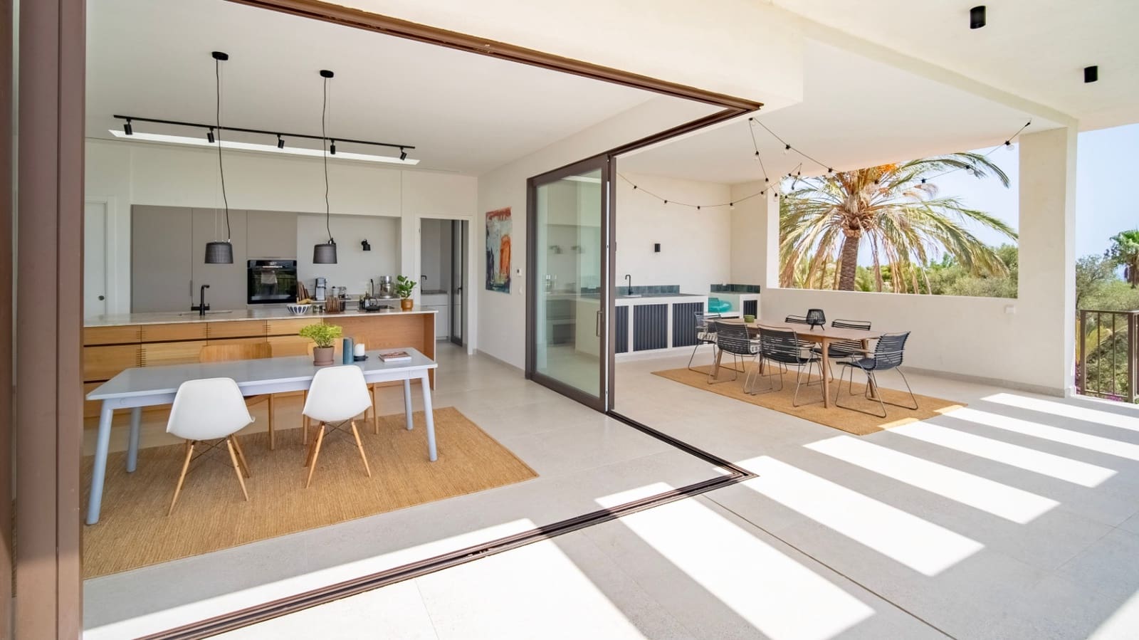 4 bedroom Villa for sale in Altea with garage - € 1,795,000 (Ref: 10051941)