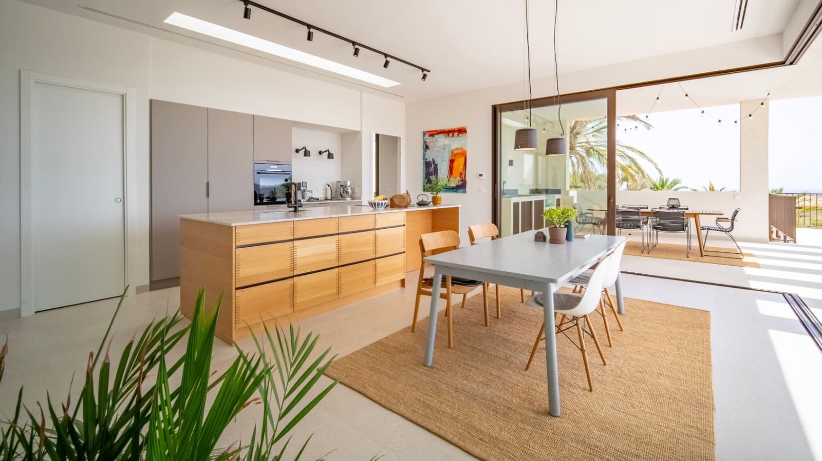 4 bedroom Villa for sale in Altea with garage - € 1,795,000 (Ref: 10051941)