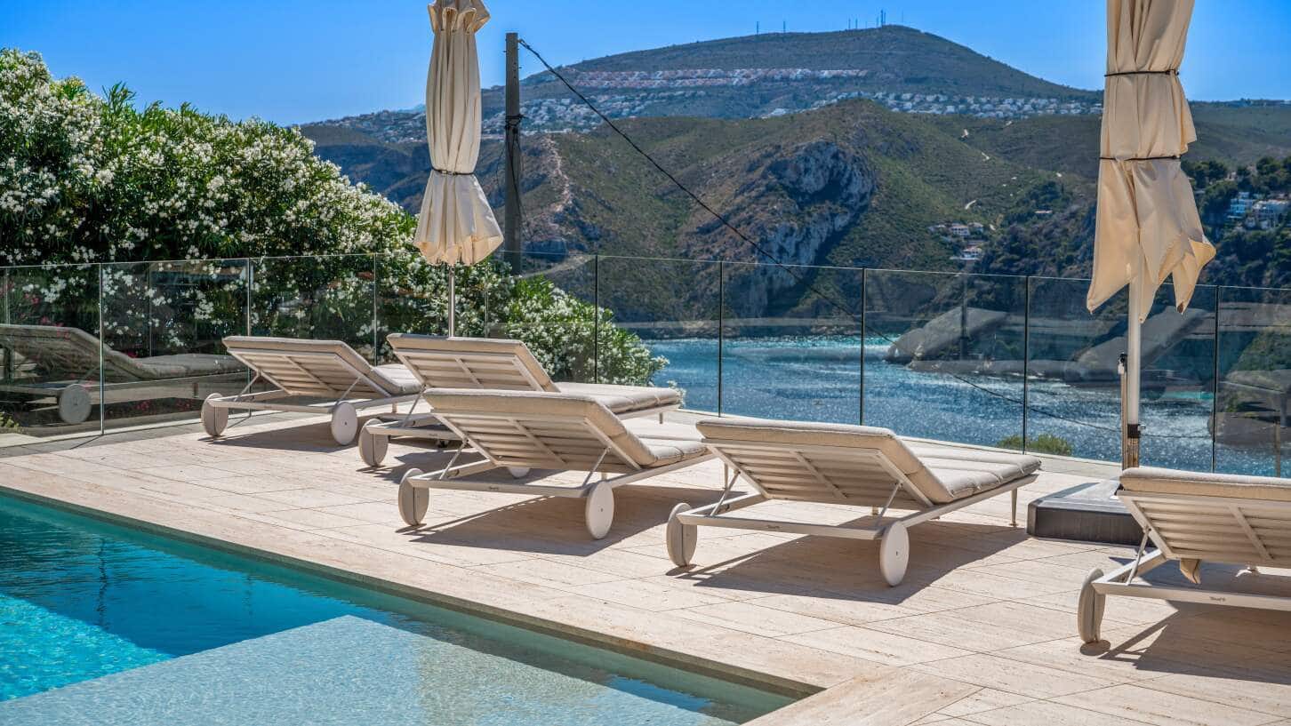 Chalet de 4 habitaciones en Javea / Xàbia en venta con piscina garaje - 4.970.000 € (Ref: 10062682)