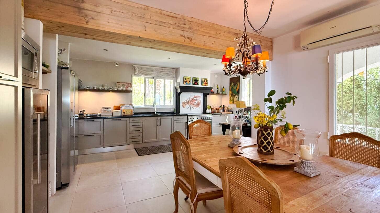 4 camera da letto Villa in vendita in Altea con piscina garage - 1.250.000 € (Rif: 10101339)