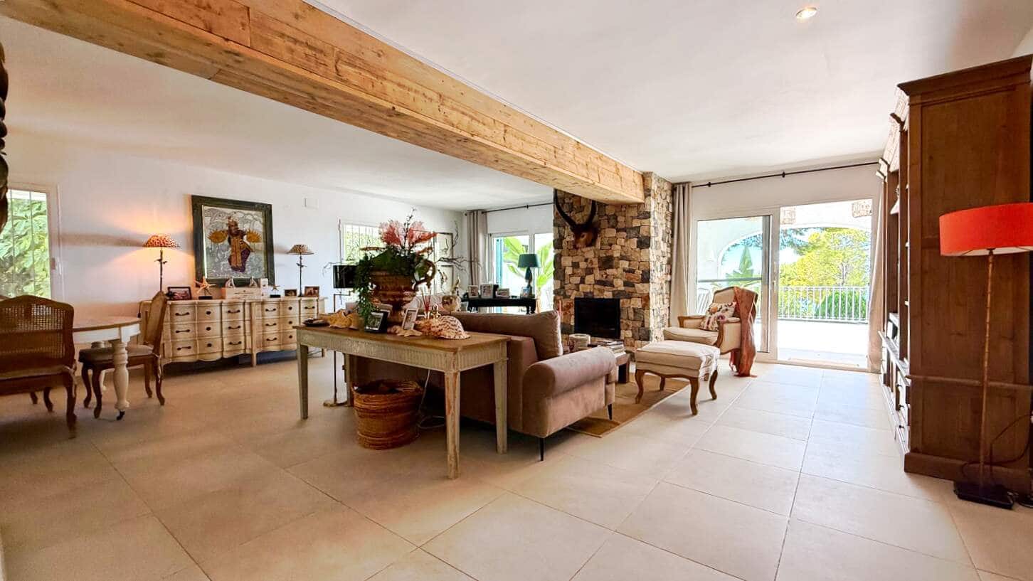 4 camera da letto Villa in vendita in Altea con piscina garage - 1.250.000 € (Rif: 10101339)