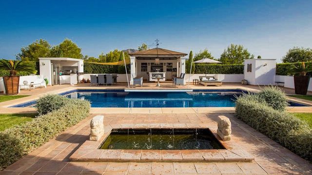 4 quarto Quinta/Casa Rural para venda em Altea com piscina garagem - 2 600 000 € (Ref: 10101340)