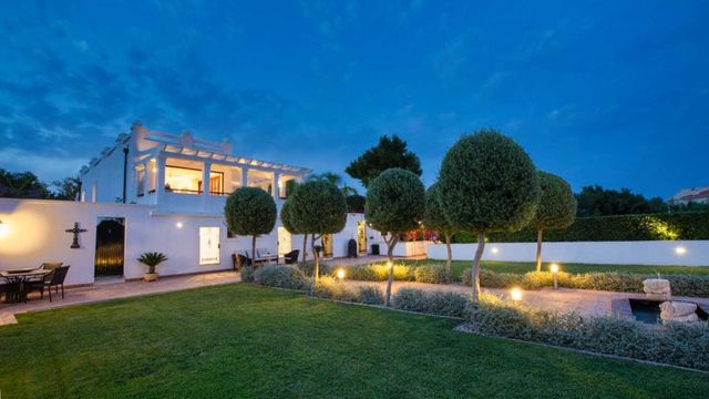 4 quarto Quinta/Casa Rural para venda em Altea com piscina garagem - 2 600 000 € (Ref: 10101340)
