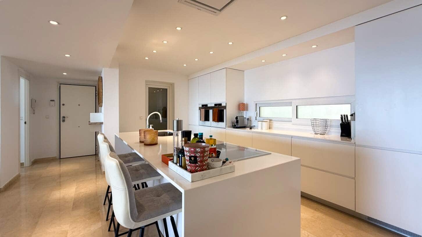 3 quarto Apartamento para venda em Altea com piscina garagem - 650 000 € (Ref: 10145221)