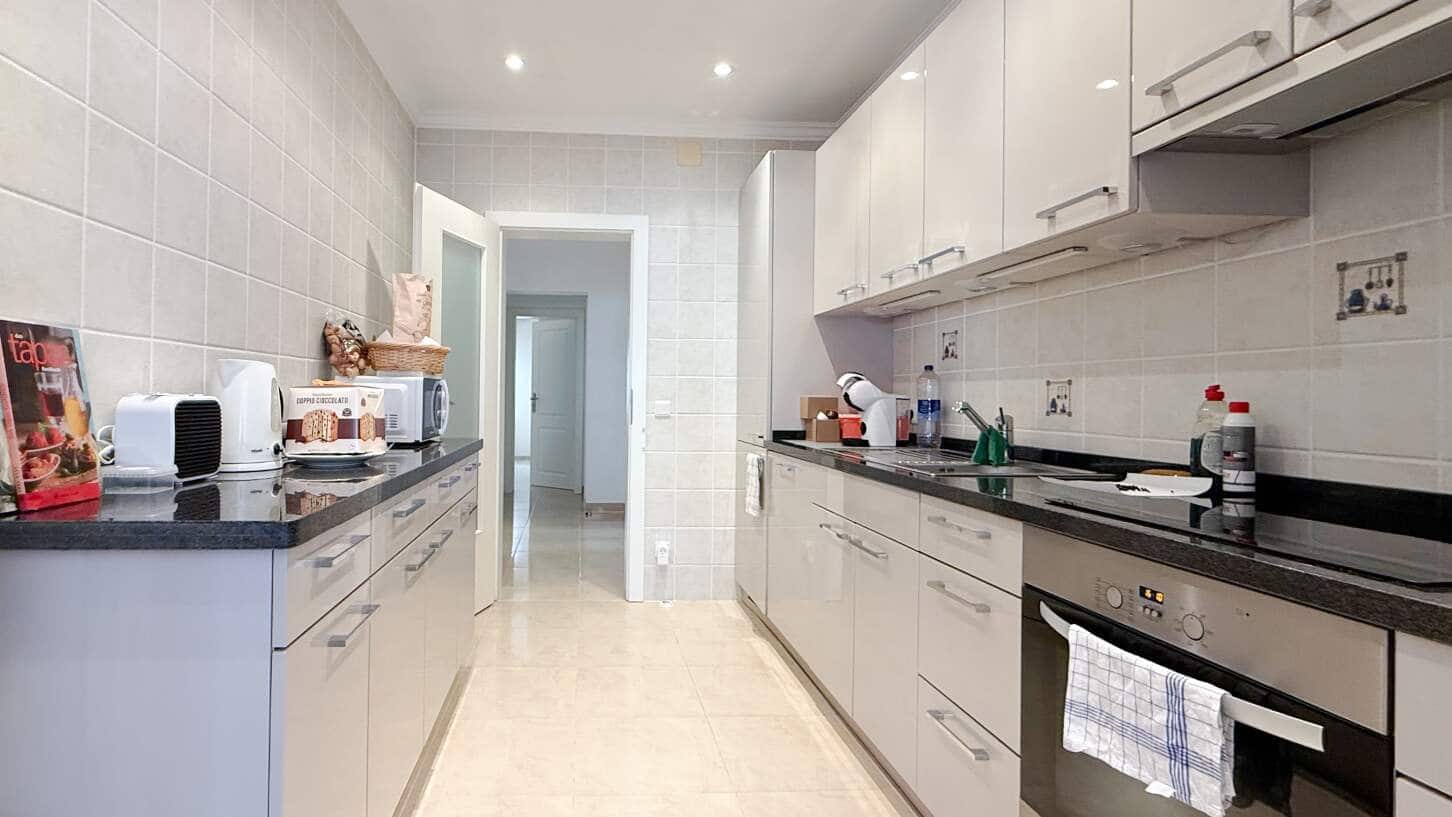 4 bedroom Villa for sale in Altea with pool garage - € 995,000 (Ref: 10158734)