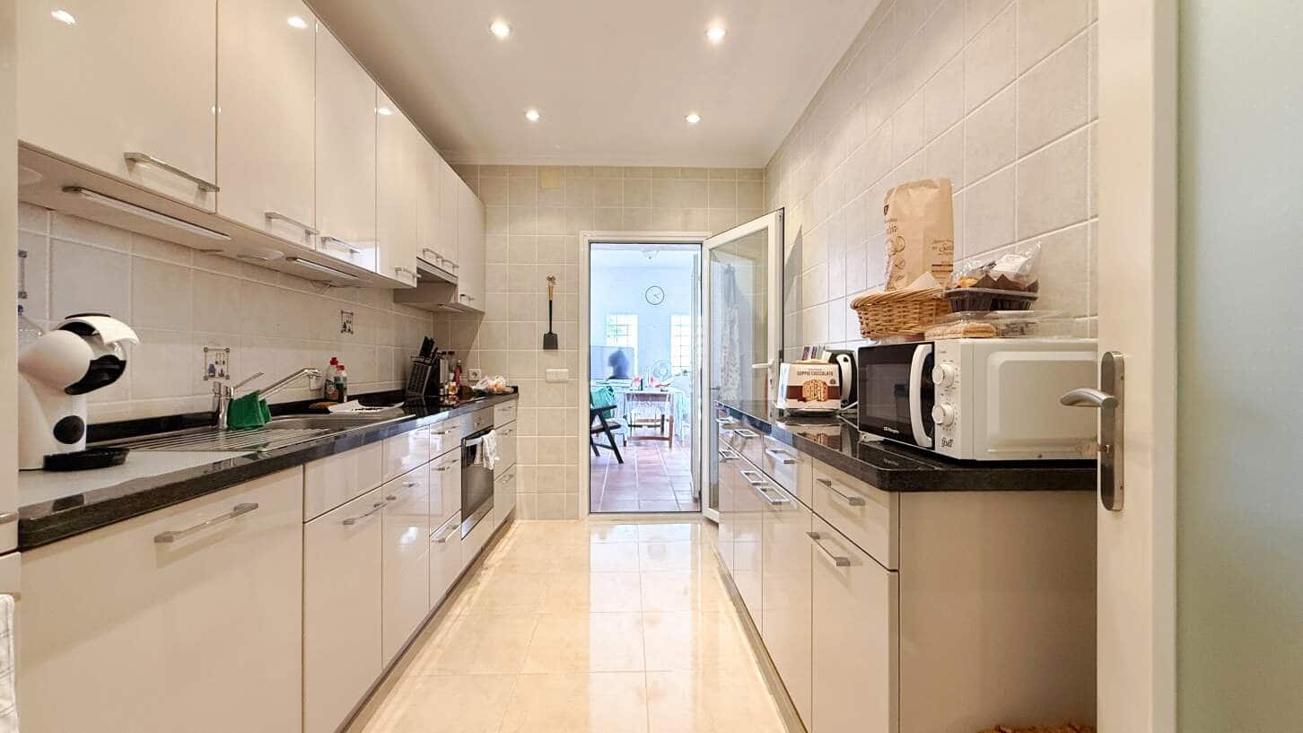 4 bedroom Villa for sale in Altea with pool garage - € 995,000 (Ref: 10158734)