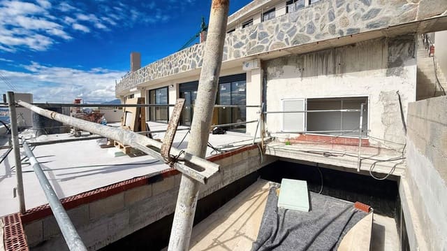 2 soverom Leilighet til salgs i Altea med svømmebasseng garasje - € 475 000 (Ref: 10160641)
