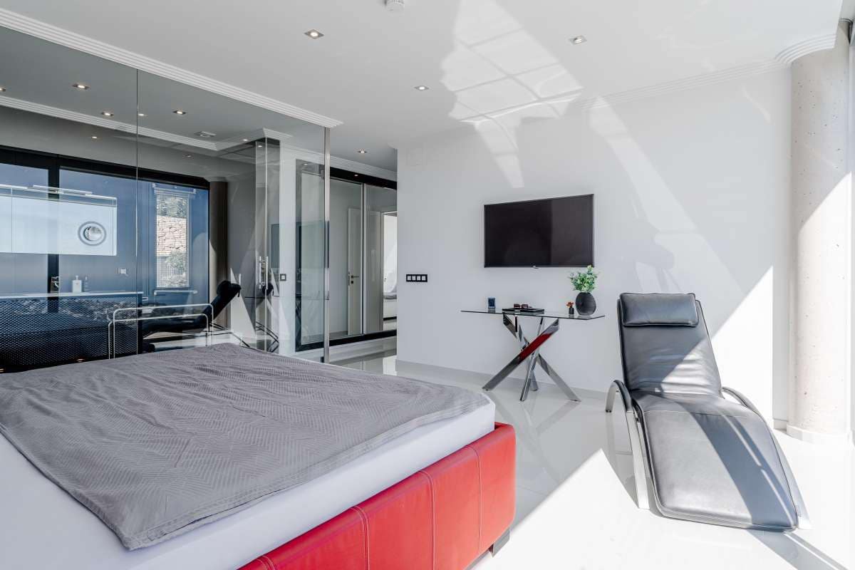 Chalet de 4 habitaciones en Calpe / Calp en venta con piscina garaje - 3.595.000 € (Ref: 10163276)