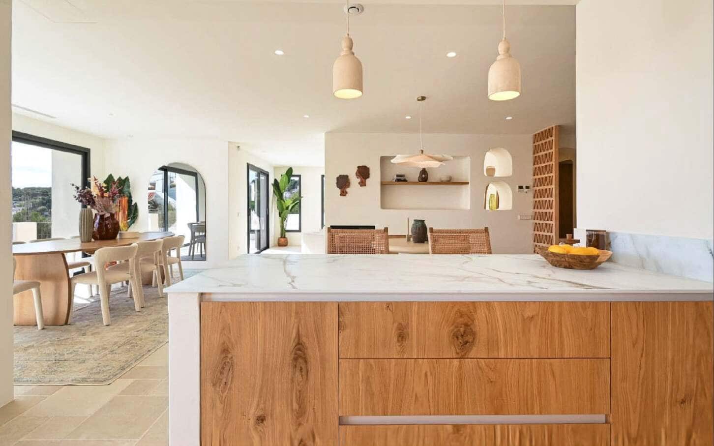 5 bedroom Villa for sale in Teulada with pool garage - € 2,275,000 (Ref: 10163278)